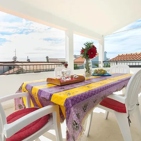 Srdan Appartement *